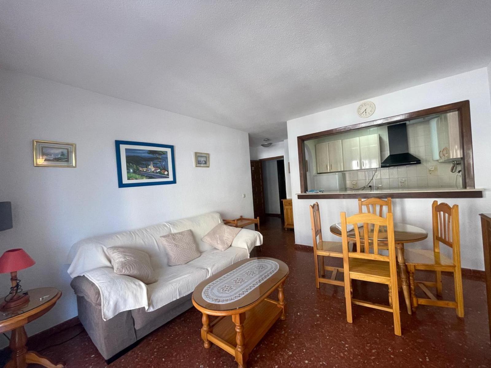 Terrasol Piramides 1 Dormitorio カレタ・デ・ベレス 部屋 写真